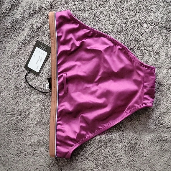 Jean Paul Gaultier Soleil Men's Purple Swimsuit Breifs 48 - Picture 8 of 8